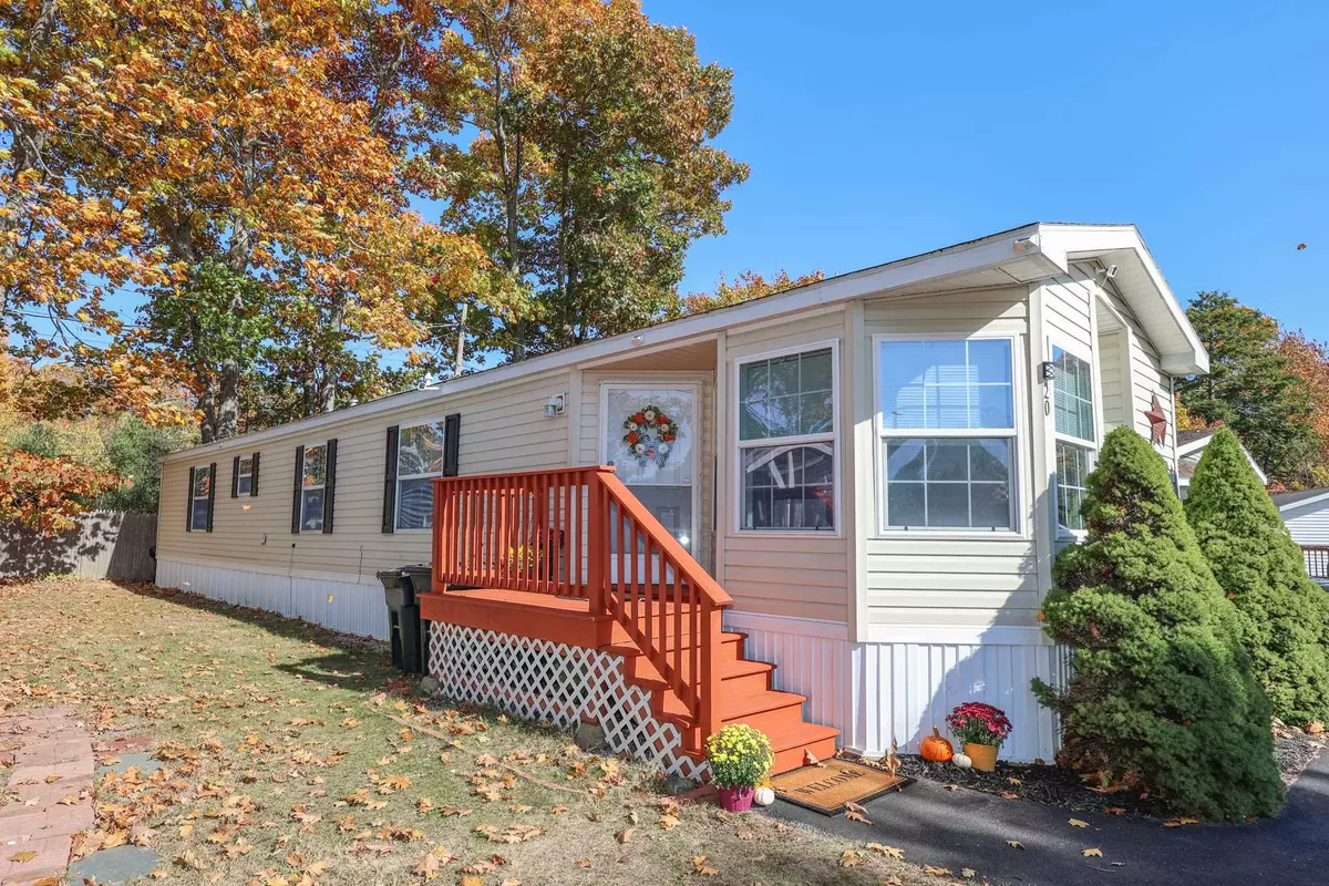North Hampton, NH 03862,20 Black Forest RD