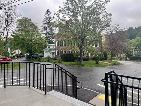 Woodstock, VT 05073,2706 East Woodstock RD