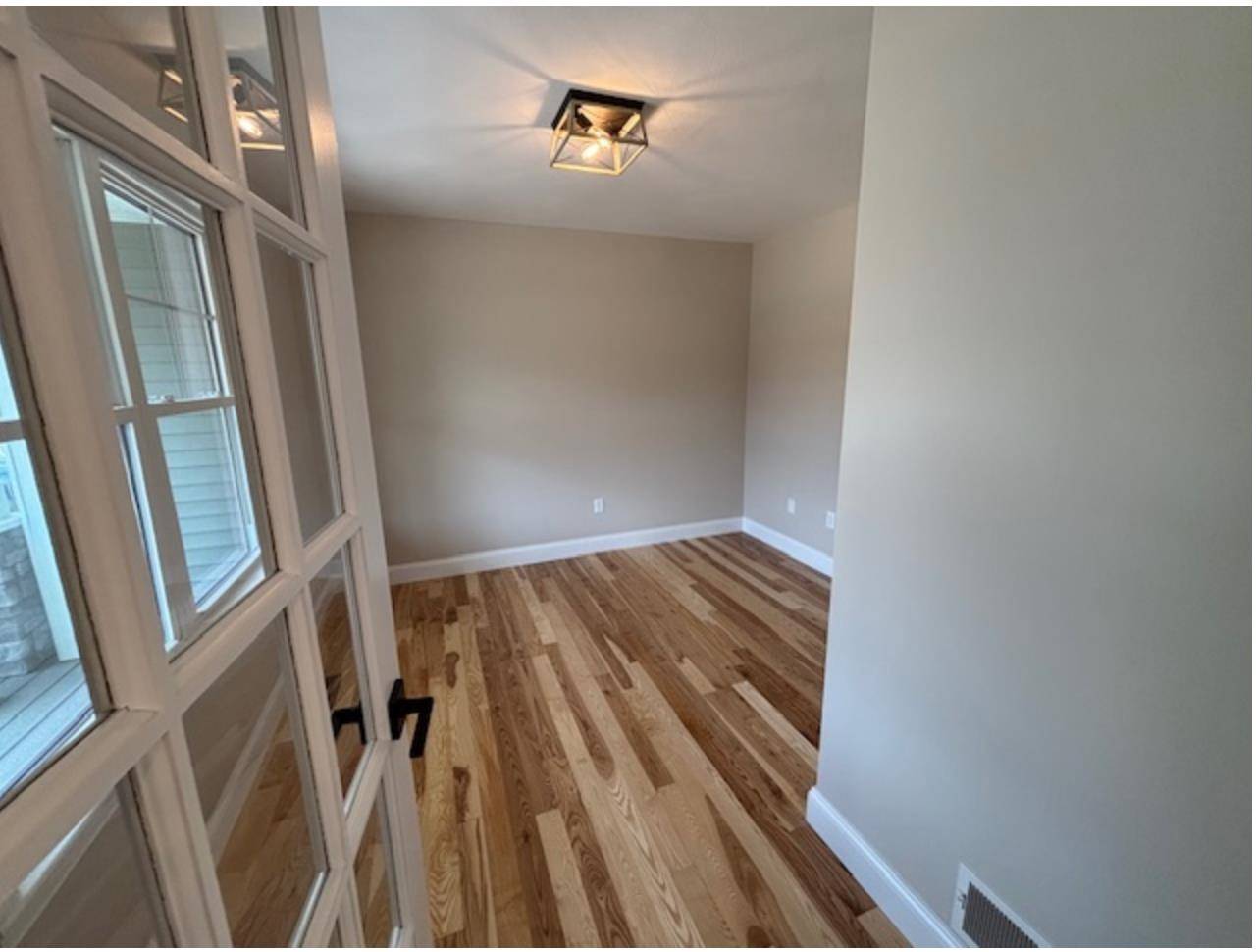 Brentwood, NH 03833,6 Taylor CIR #13