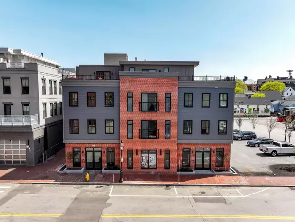 238 Deer ST #305, Portsmouth, NH 03801