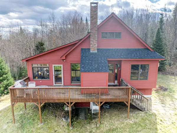 30 Spencer RD, Stewartstown, NH 03576