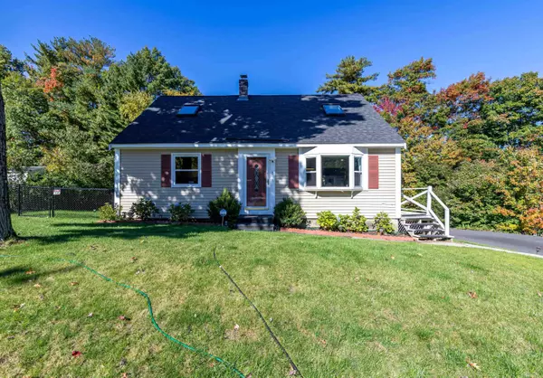 5 Hereford DR, Nashua, NH 03062