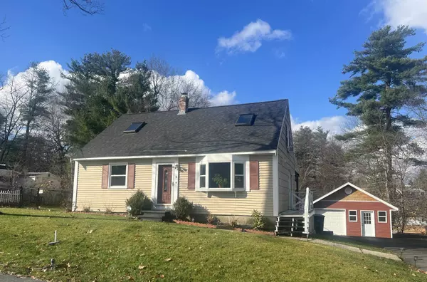 5 Hereford DR, Nashua, NH 03062