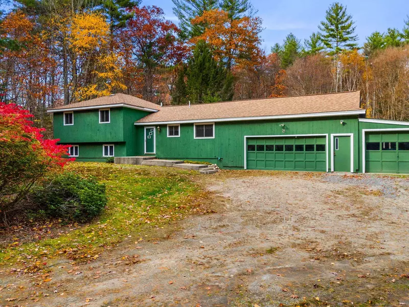 12 Parker RD, Brookline, NH 03033