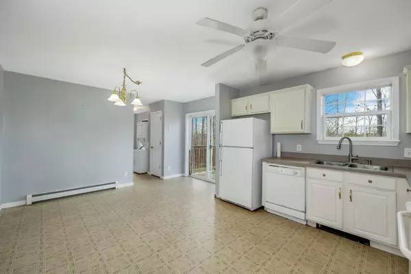 New Durham, NH 03855,13 Saint Moritz DR