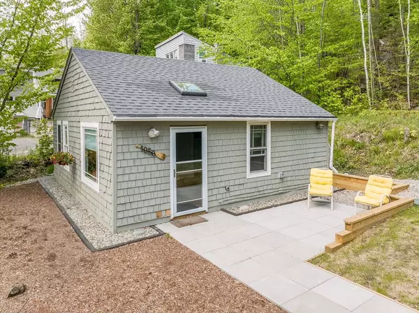 1050 Goose Pond RD, Canaan, NH 03741