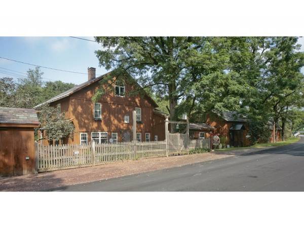 212 Thrall RD, Poultney, VT 05764