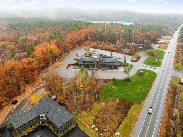 Moultonborough, NH 03254,81 Whittier HWY