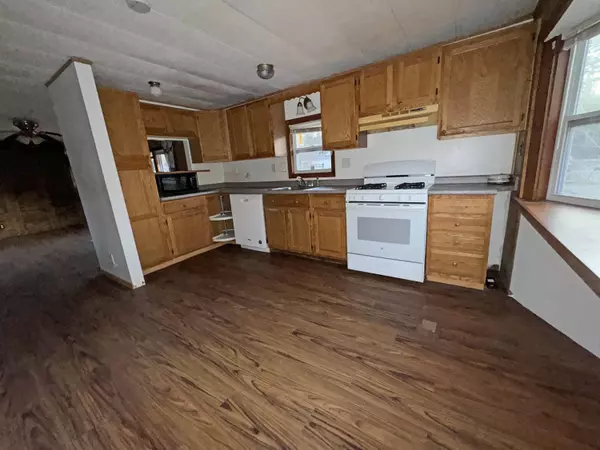 Westminster, VT 05158,189 Shady Pines PARK