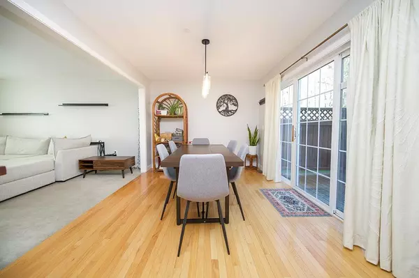 Brentwood, NH 03833,32 Windsor LN