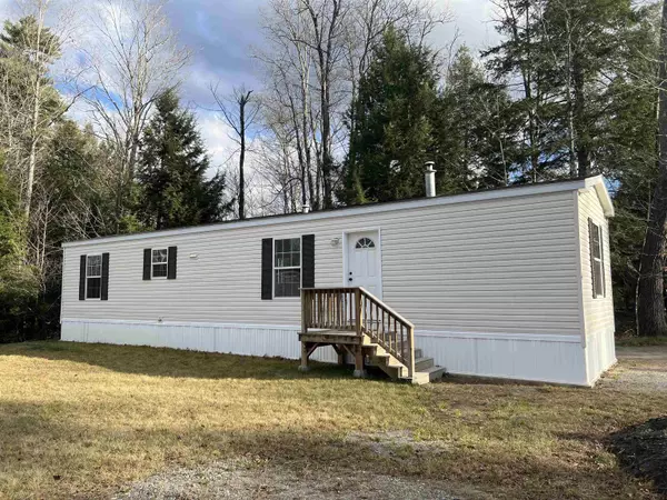 39 Twin Bridge RD #4, Northfield, NH 03276