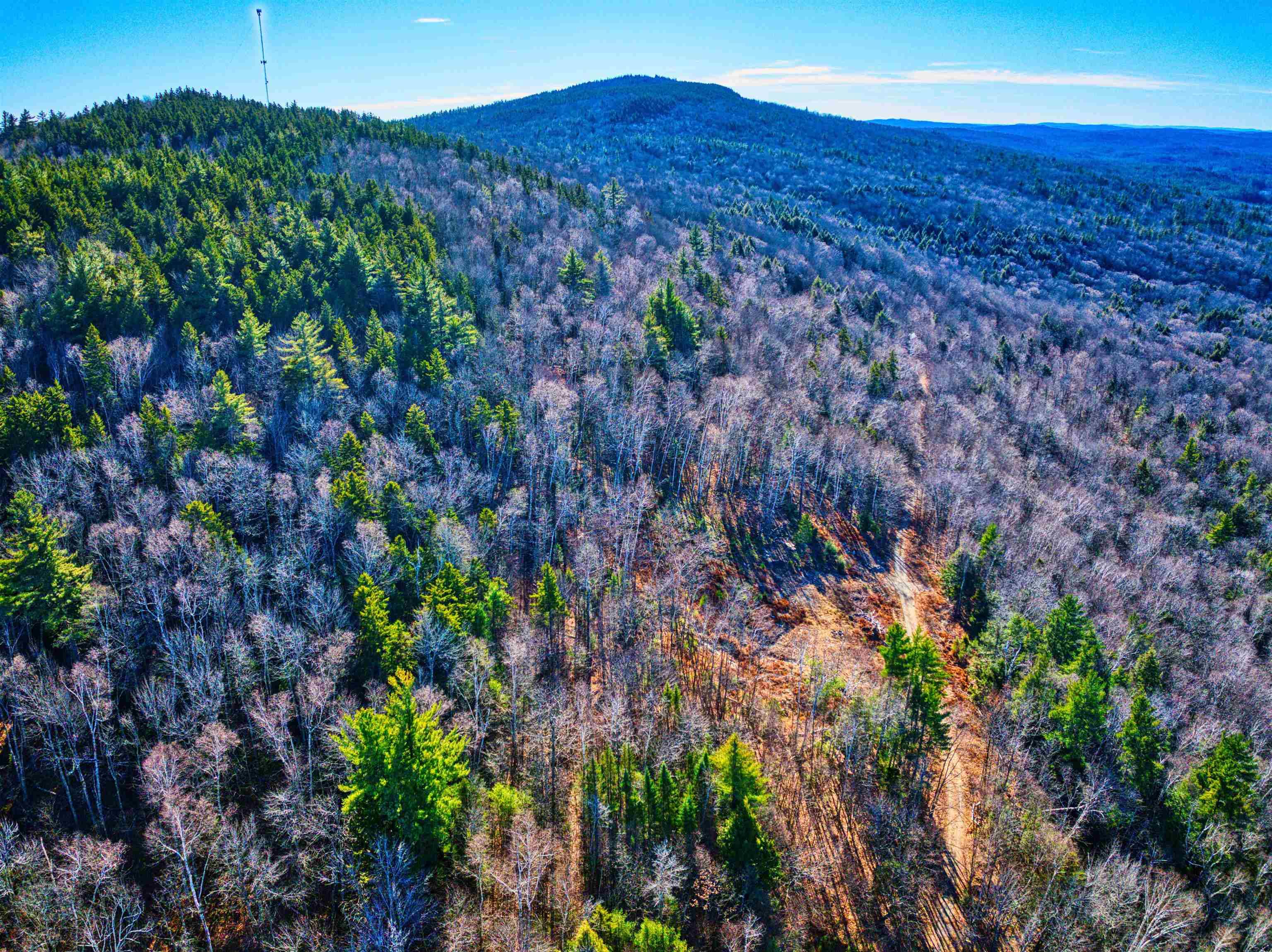 Lempster, NH 03605,09 Overlook DR