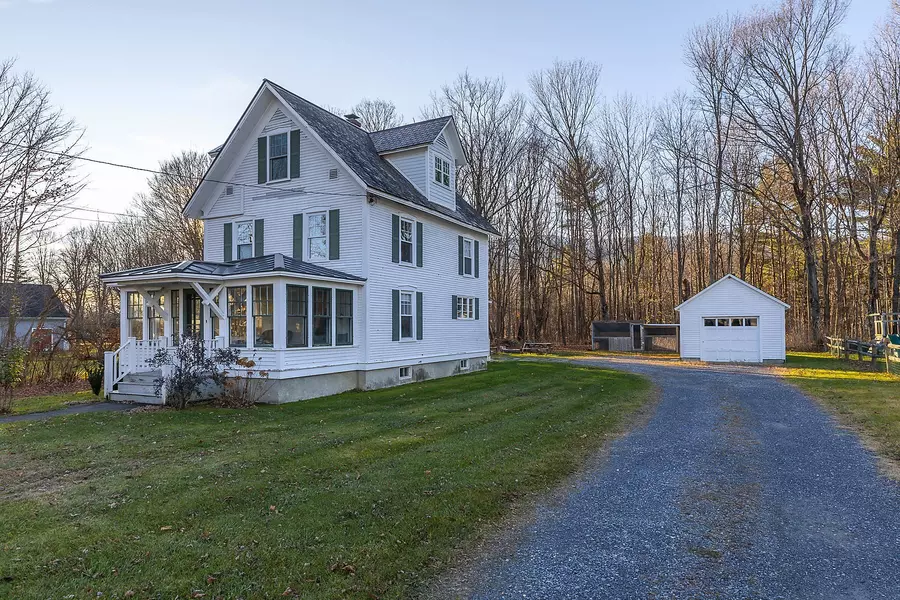 373 Highland AVE, Manchester, VT 05255