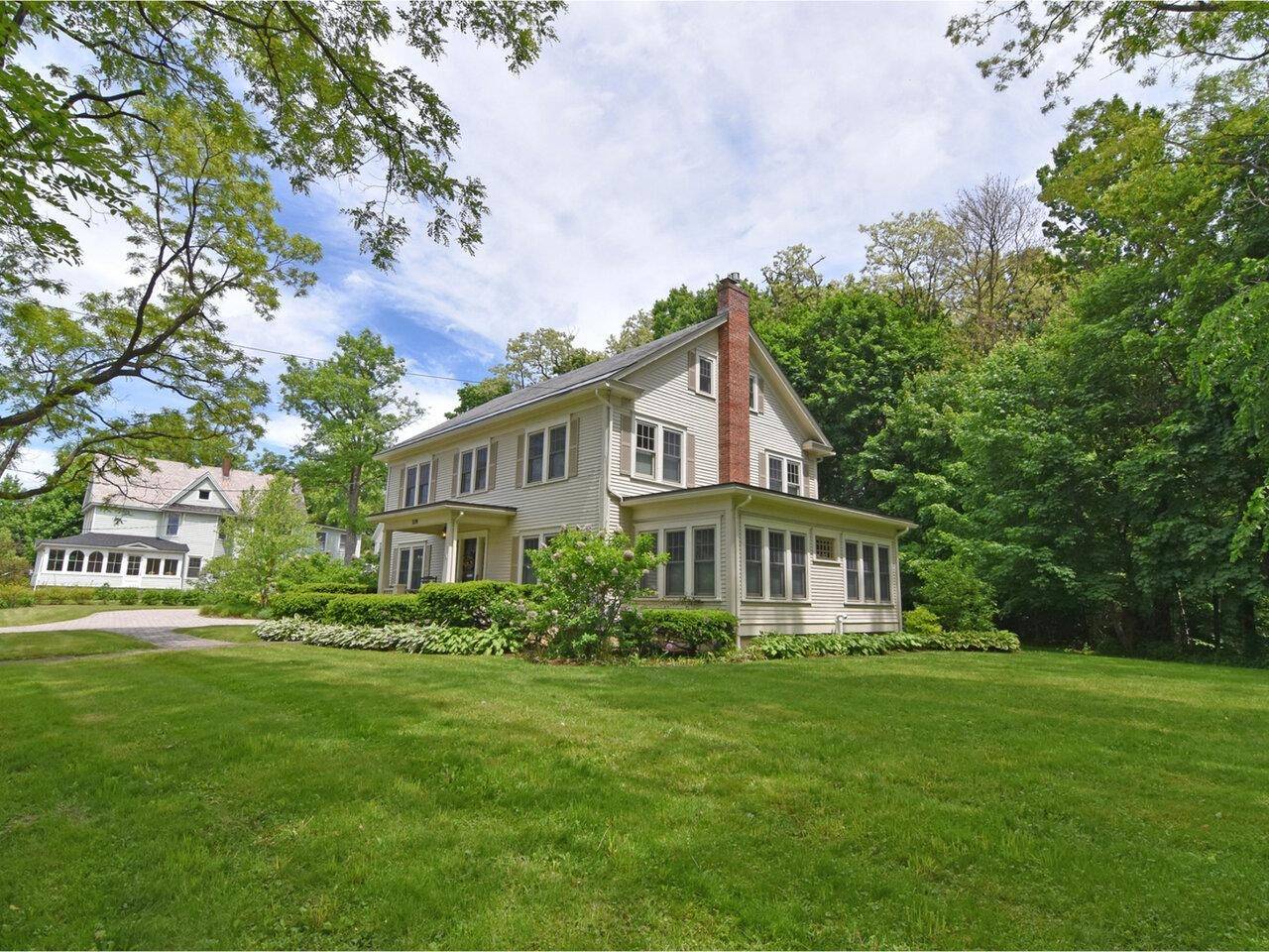 Burlington, VT 05401,270 Shelburne ST