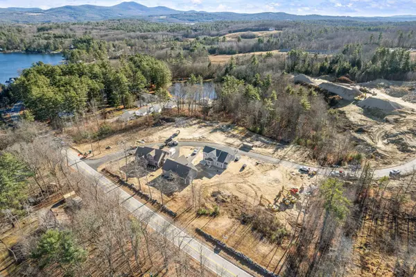 Laconia, NH 03246,283 Sterling DR #14.42