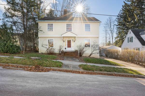 29 Gove CT, Burlington, VT 05401