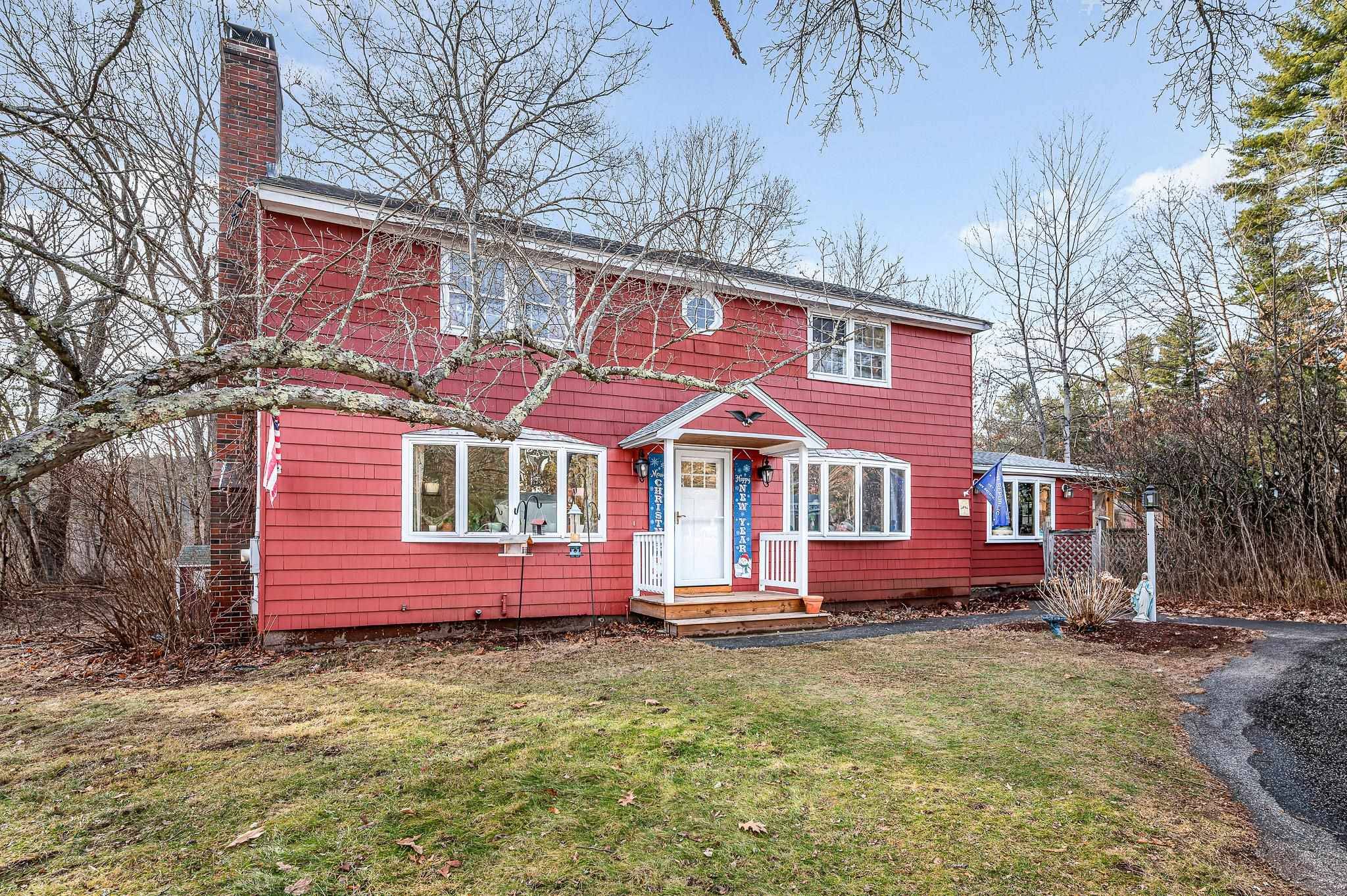 4 Belvina CIR, Pelham, NH 03076