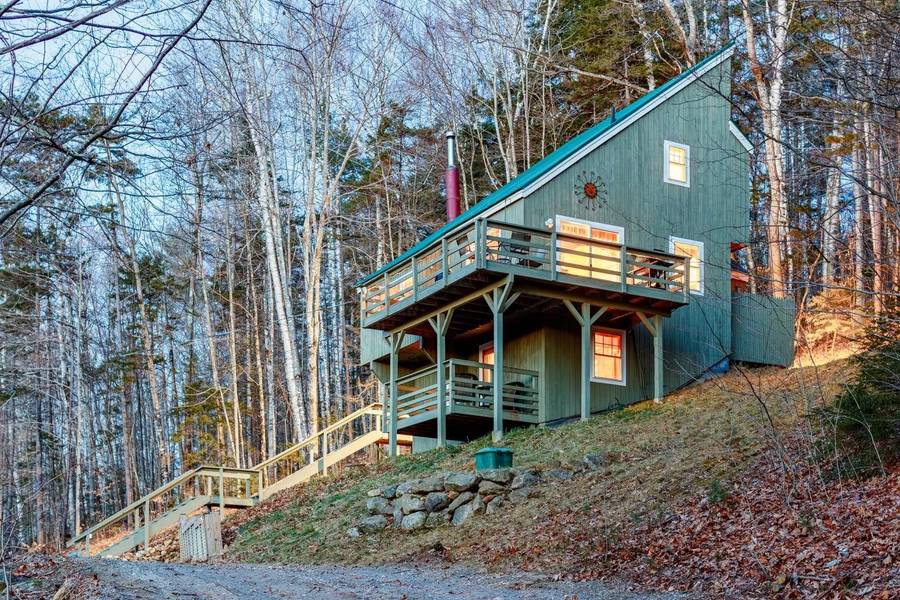 21 Isaax Fox DR, Campton, NH 03223