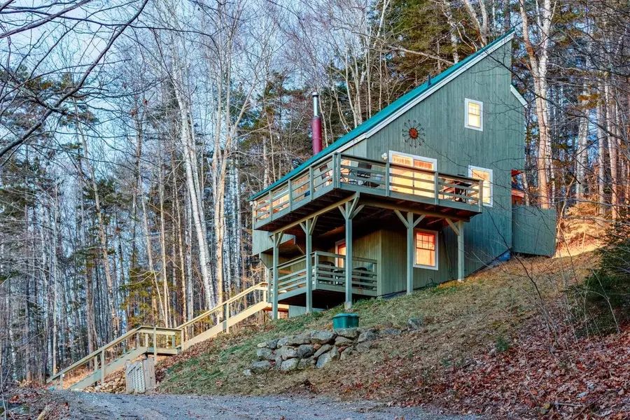 21 Isaax Fox DR, Campton, NH 03223