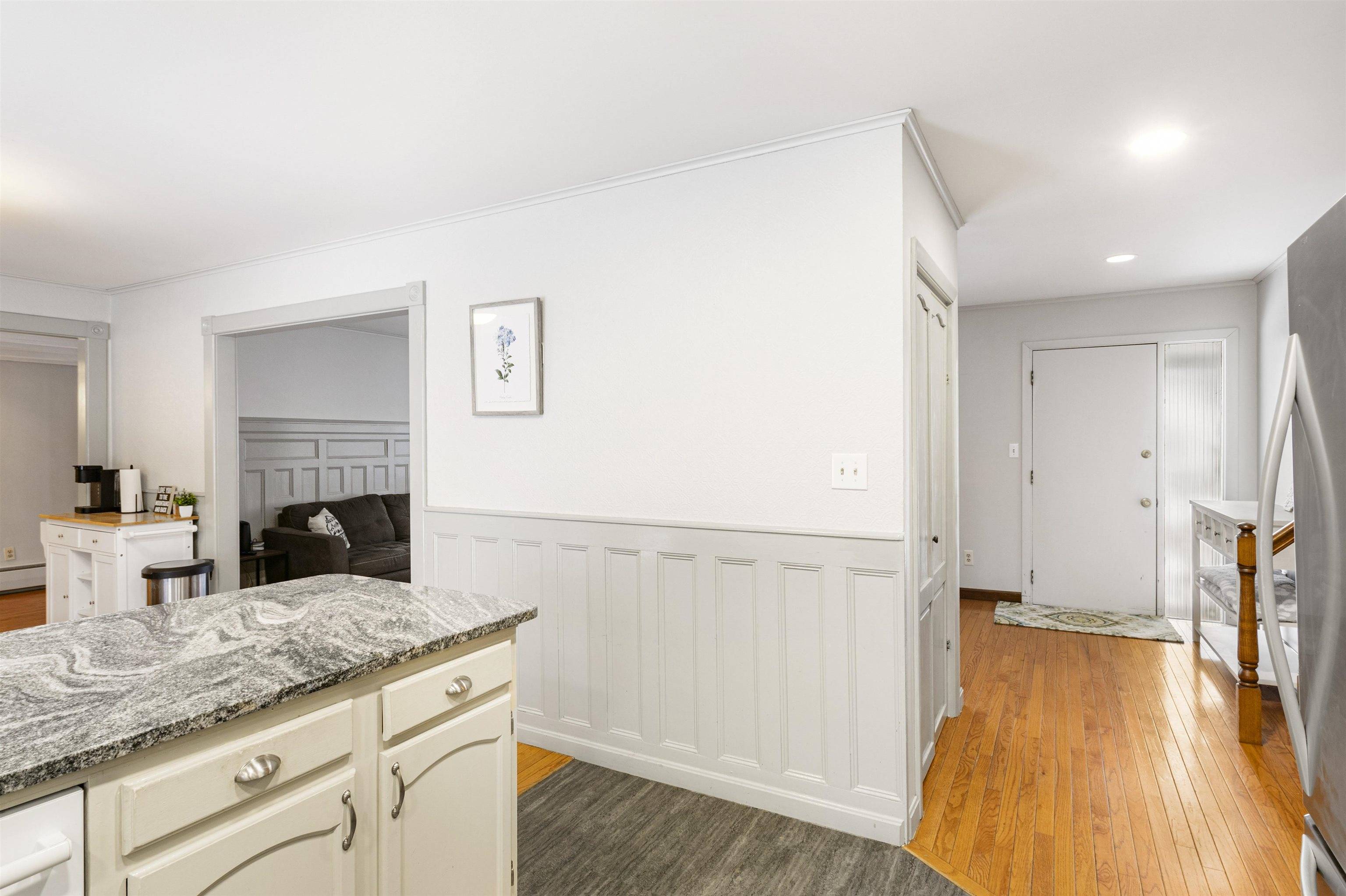 Berlin, NH 03570,6 Pinecrest AVE