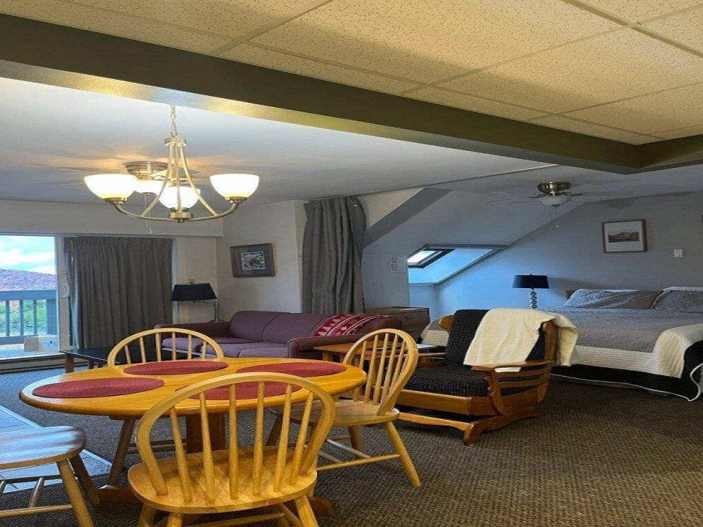 Killington, VT 05751,135 E Mountain RD #1F9