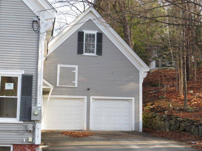 Lancaster, NH 03584,8 Richardson ST