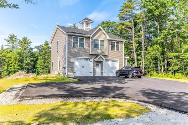 83 KING RD, Chichester, NH 03258