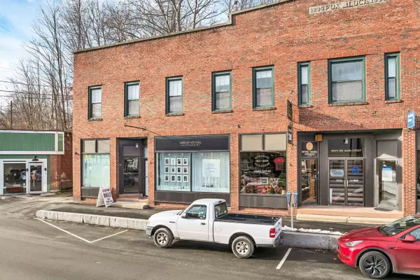 Plymouth, NH 03264,62 Main ST