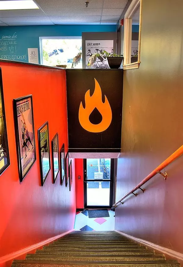 North Hampton, NH 03862,18 Lafayette RD #10