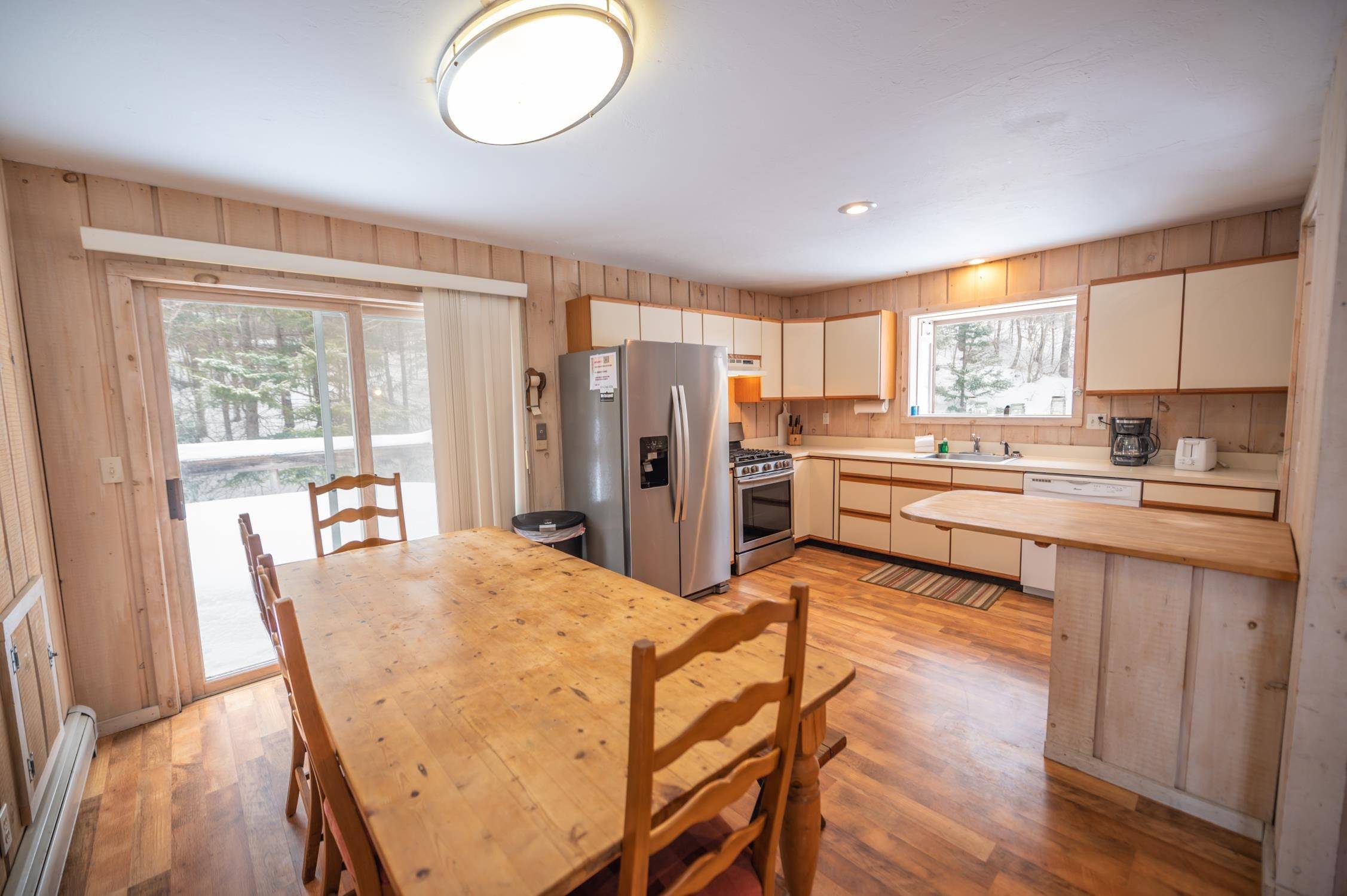 Dover, VT 05356,15 Mill RD