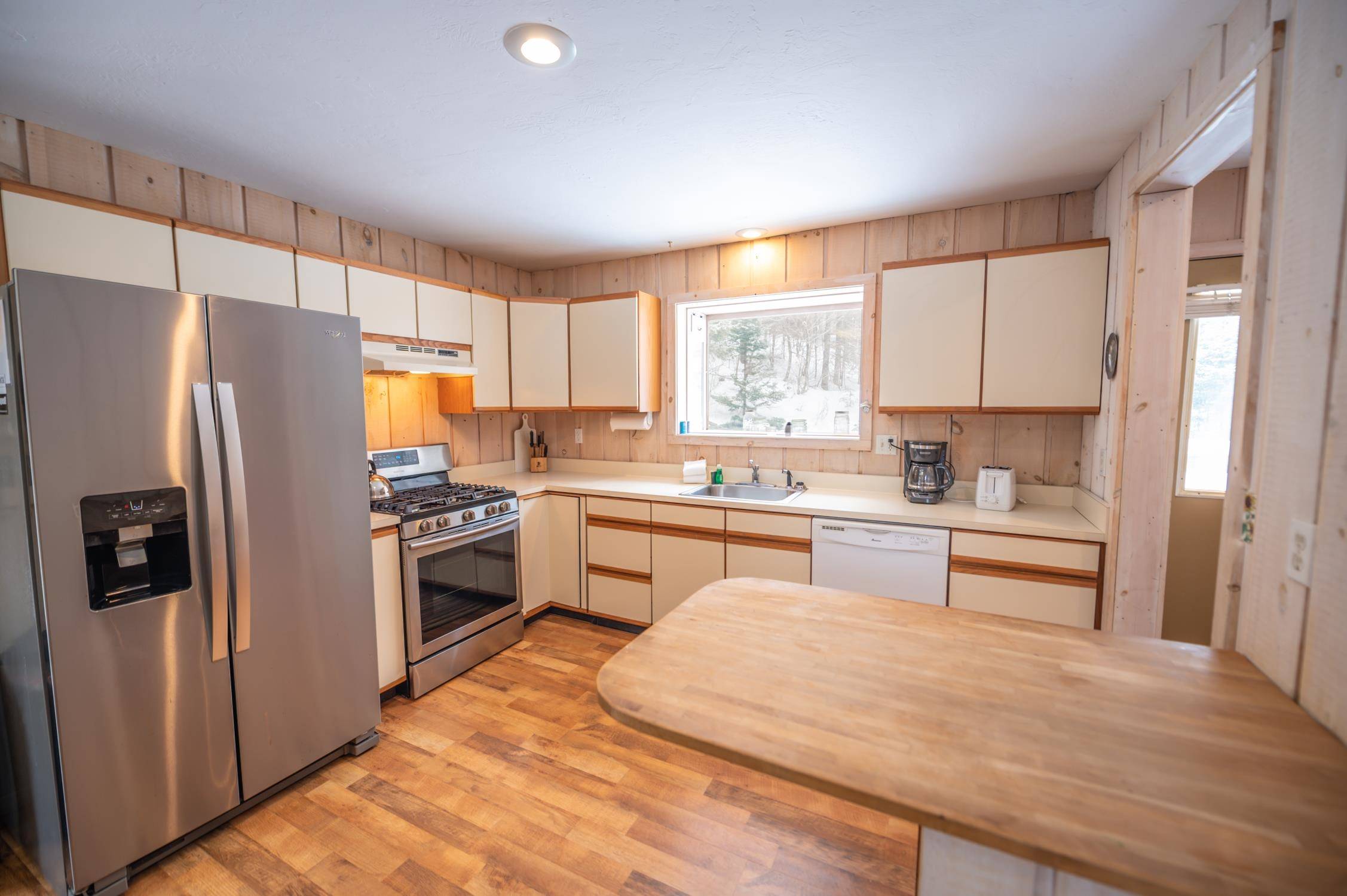 Dover, VT 05356,15 Mill RD