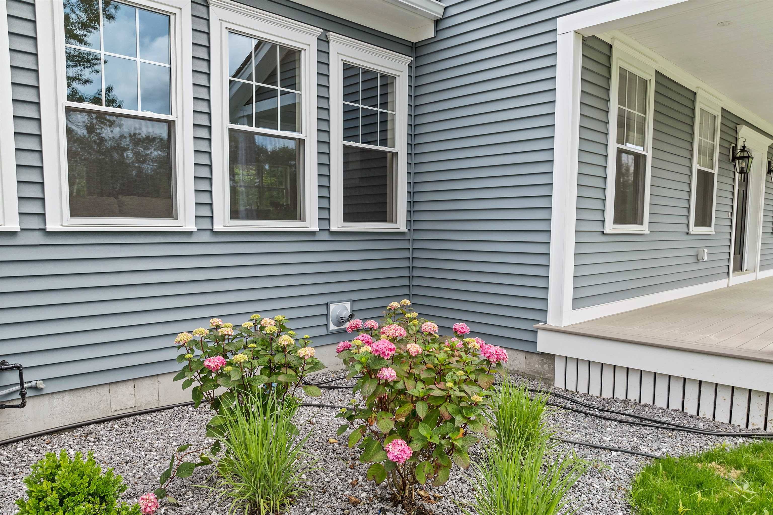 Meredith, NH 03253,2 Namak WAY