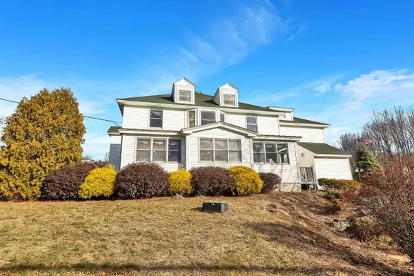 29 Center ST #5, Goffstown, NH 03045