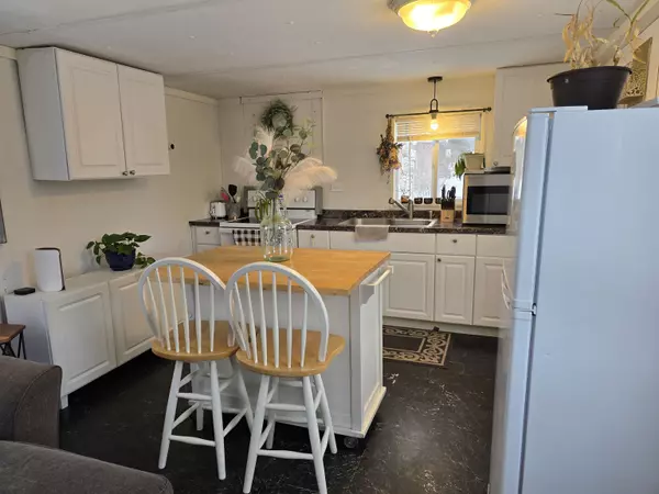 Gorham, NH 03581,1 Dublin ST