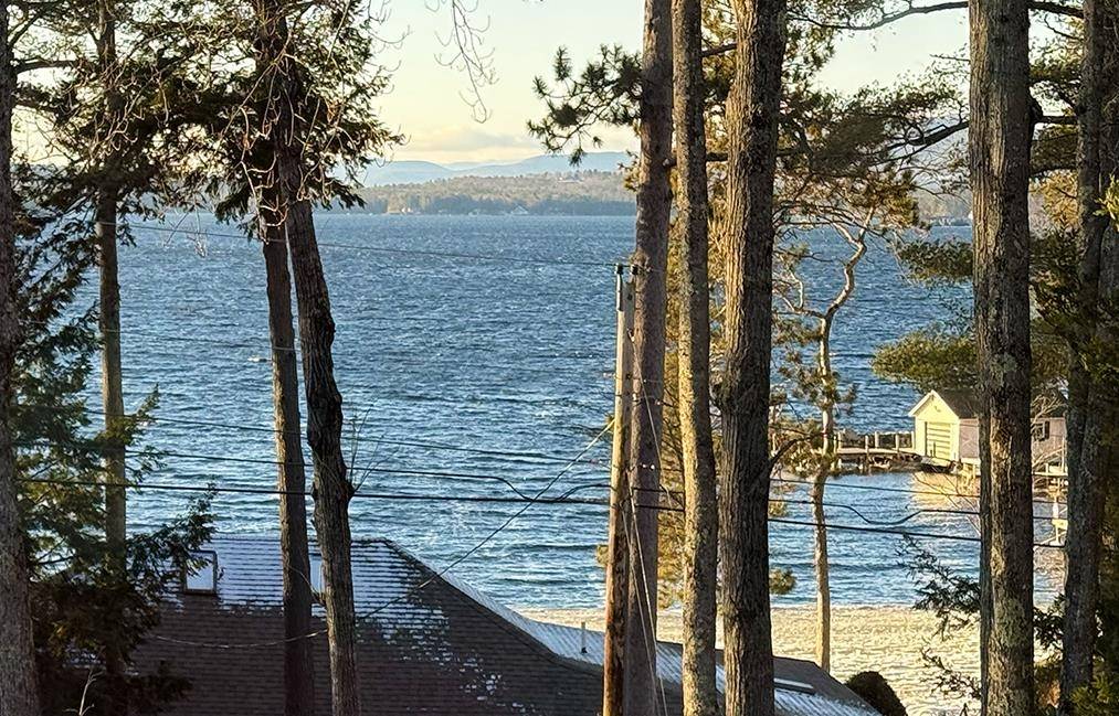 19 Wawbeek RD #One, Tuftonboro, NH 03850
