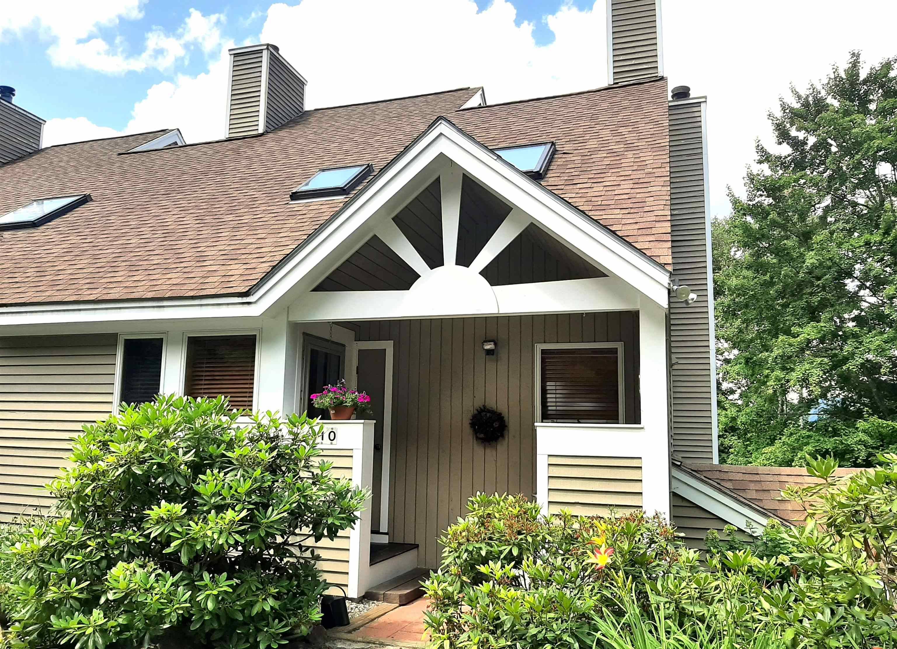Thornton, NH 03285,13 Laurel CIR #10