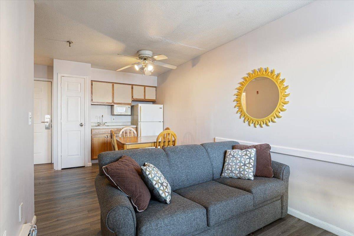 Hampton, NH 03842,32 Ashworth AVE #231