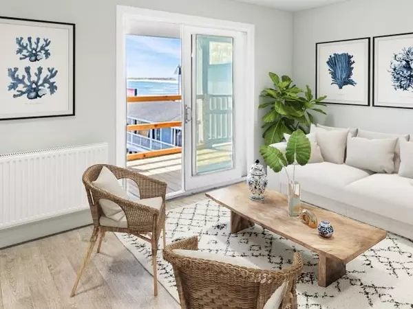 Hampton, NH 03842,449 Ocean BLVD #306