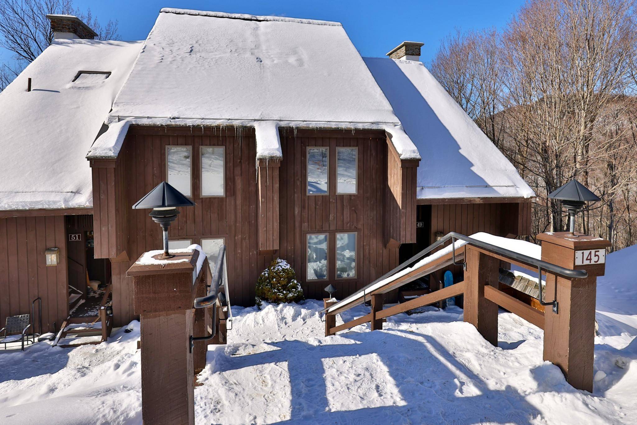 Plymouth, VT 05056,145 Blueberry Ledge RDG #49