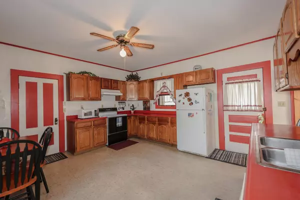 Charlestown, NH 03603,45 Baldwin CT