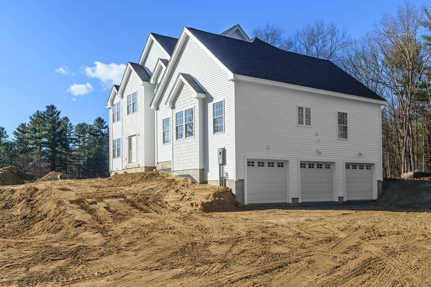 Londonderry, NH 03053,100 Wiley Hill RD