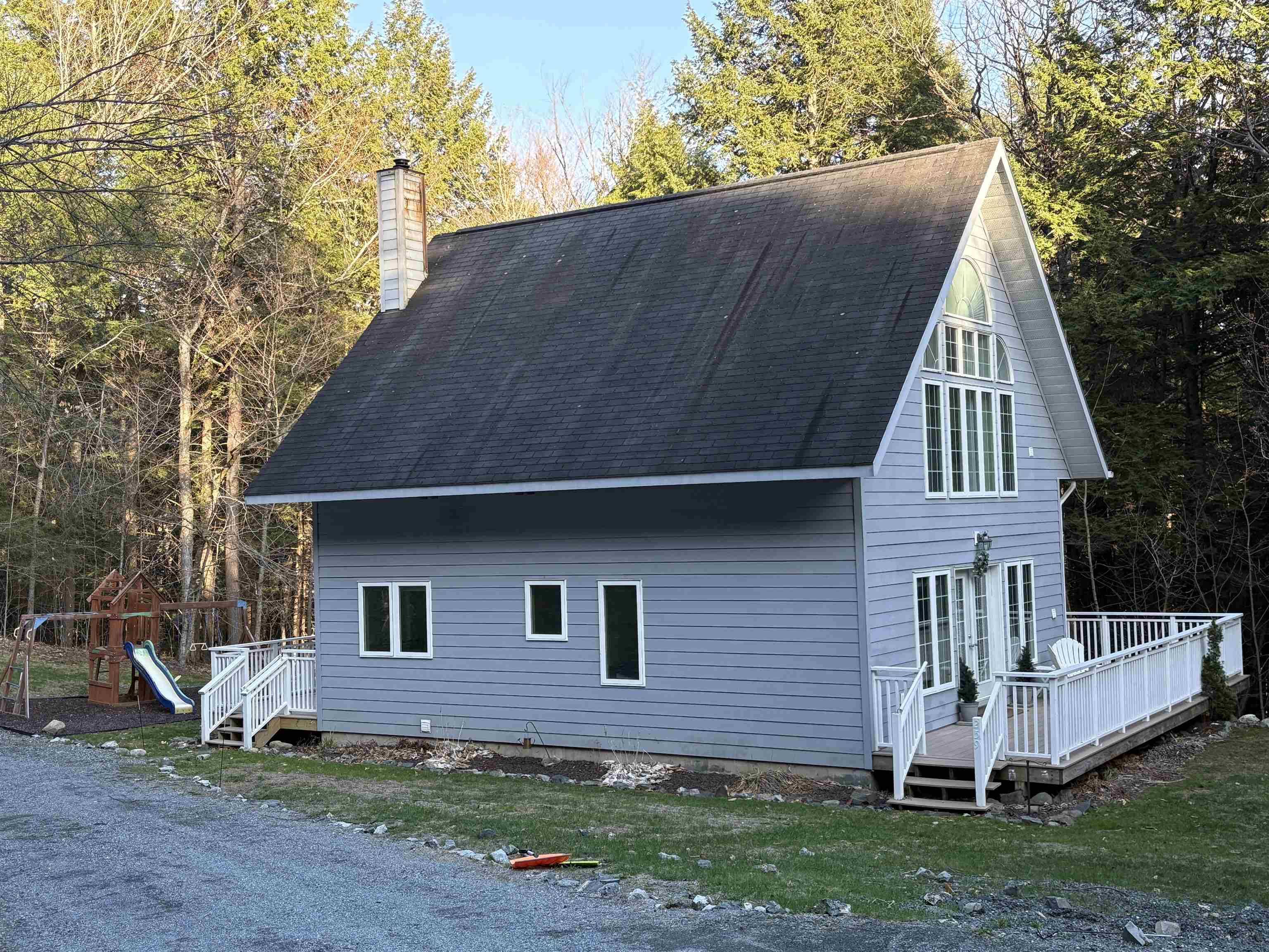 259 Jay Hill RD, Hartford, VT 05059