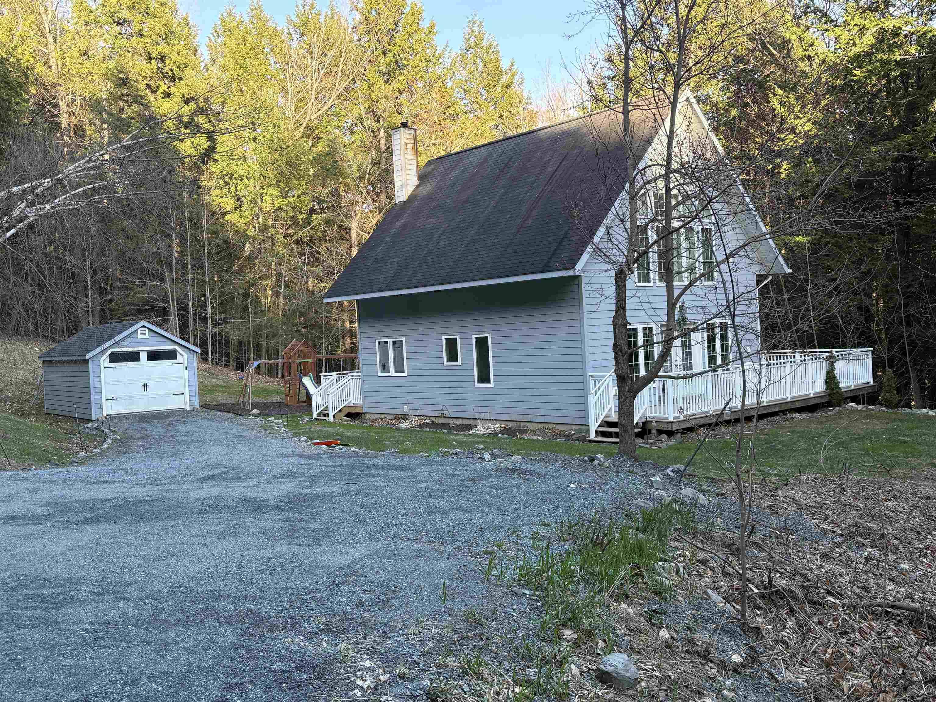 Hartford, VT 05059,259 Jay Hill RD