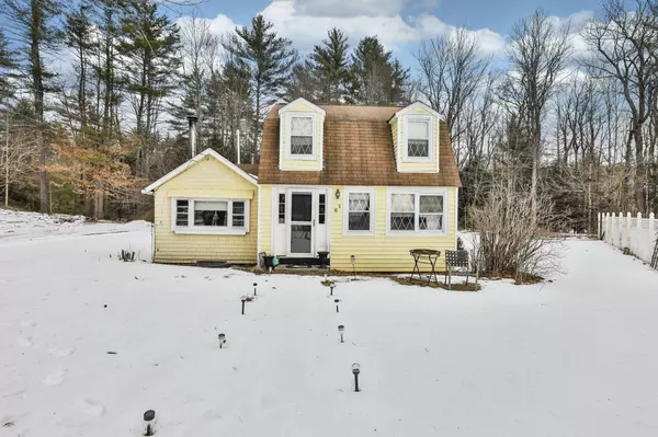 Brookline, NH 03033,61 Milford ST