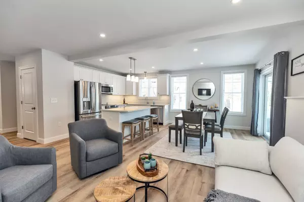 Peterborough, NH 03458,000 Woodmans LN