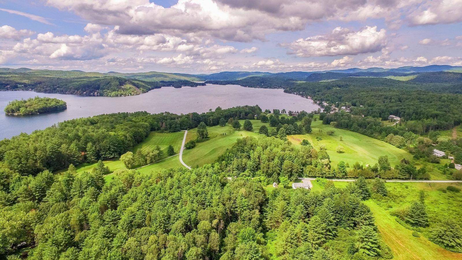 111 Prospect Point RD, Castleton, VT 05735