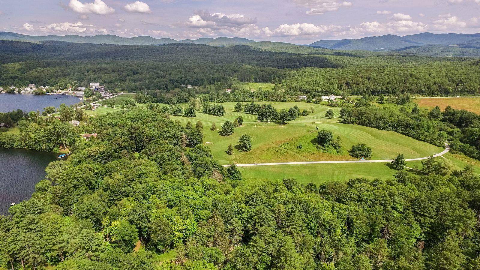 Castleton, VT 05735,111 Prospect Point RD
