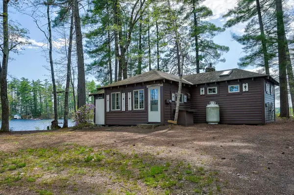 Conway, NH 03818,500 Mudgett RD