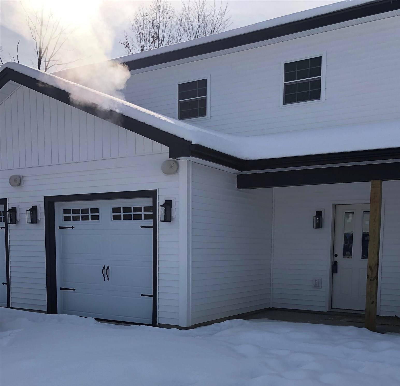 Milton, VT 05468,7 Willys LN #104