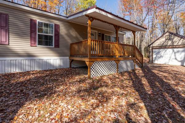 285 Wilderness RD, Bethlehem, NH 03574